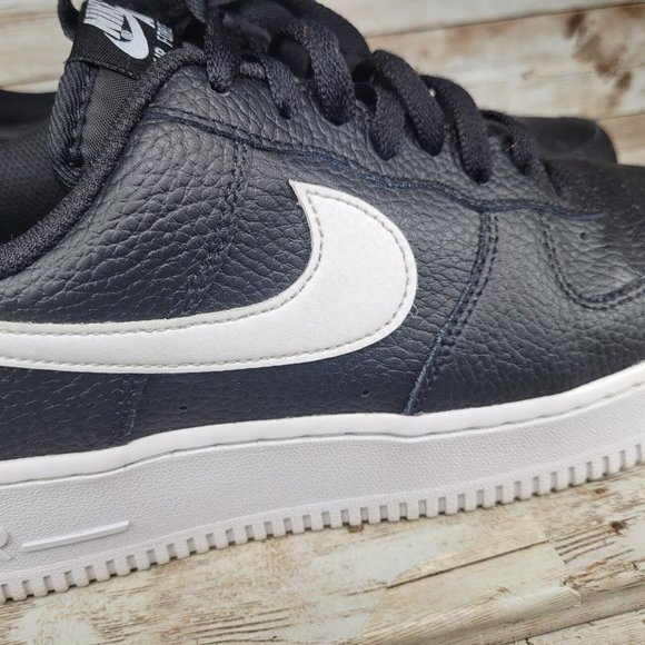 Nike Air Force 1 LV Men's size 9 Black White low top Athletic Shoes - Picture 2 of 16